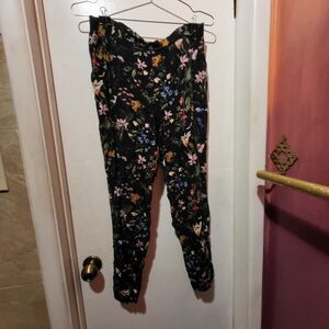 LCW Modest Floral Harem Pants